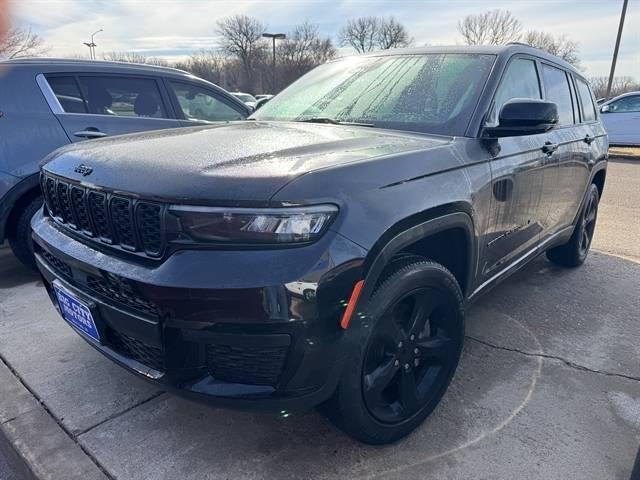 2021 Jeep Grand Cherokee WK Altitude in Sioux Falls SD For Sale - Image 1
