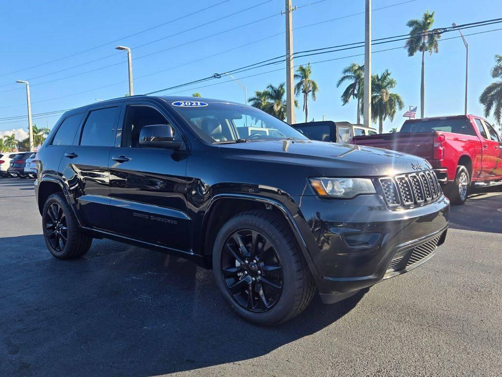 2021 Jeep Grand Cherokee WK Laredo X in Pompano Beach FL For Sale - Image 1