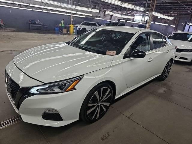 2021 Nissan Altima SR in St. Peters MO For Sale - Image 1