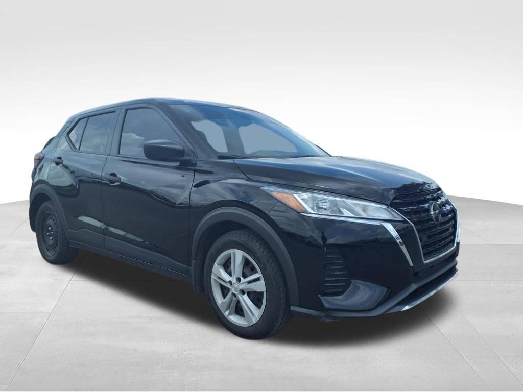 2021 Nissan Kicks S in Indianapolis IN For Sale - Image 1
