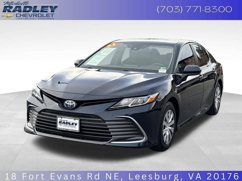 2021 Toyota Camry Hybrid LE in Leesburg VA For Sale - Image 1
