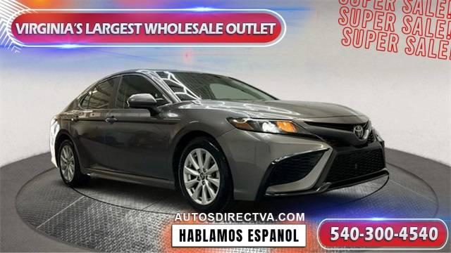 2021 Toyota Camry SE in Manassas VA For Sale - Image 1