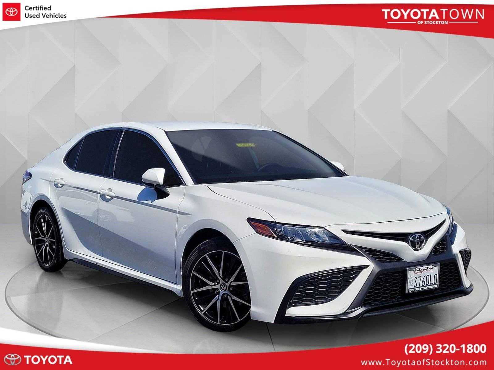 2021 Toyota Camry SE in Stockton CA For Sale - Image 1