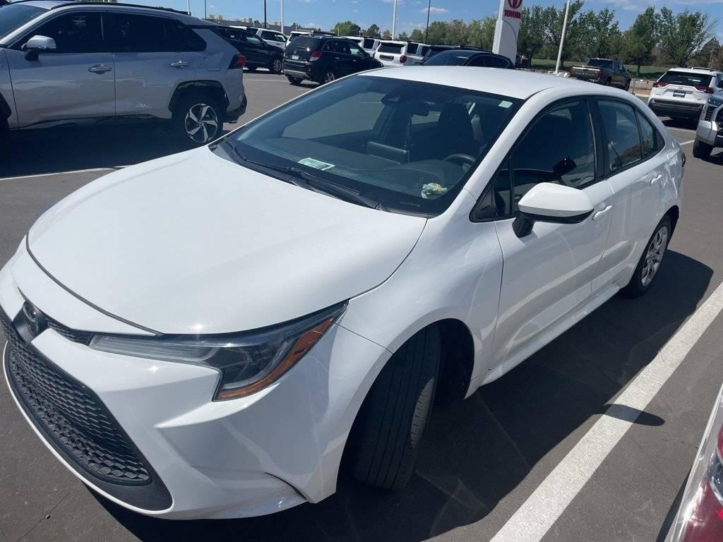2021 Toyota Corolla LE in Aurora CO For Sale - Image 1