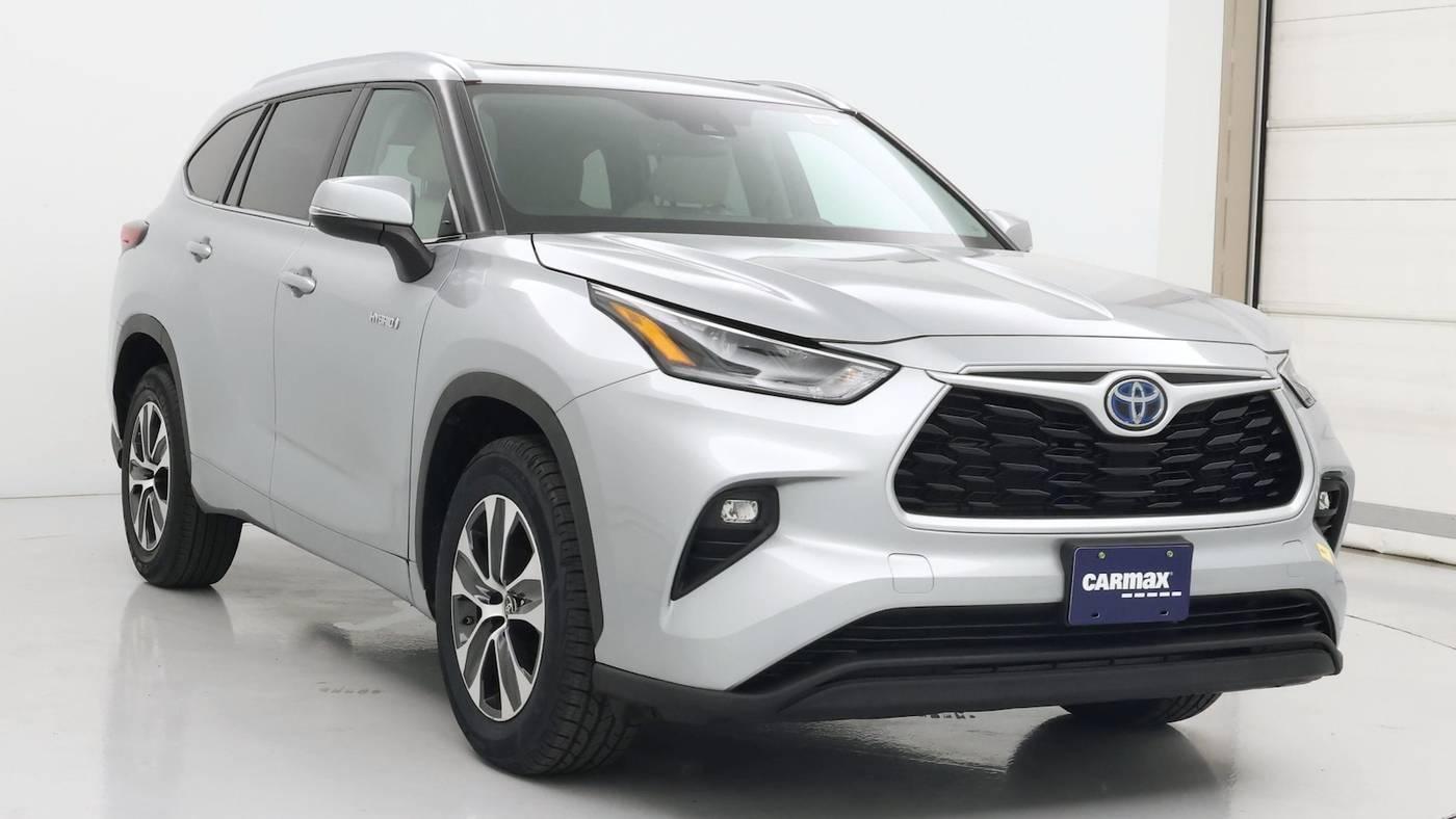 2021 Toyota Highlander Hybrid XLE in Birmingham AL For Sale - Image 1