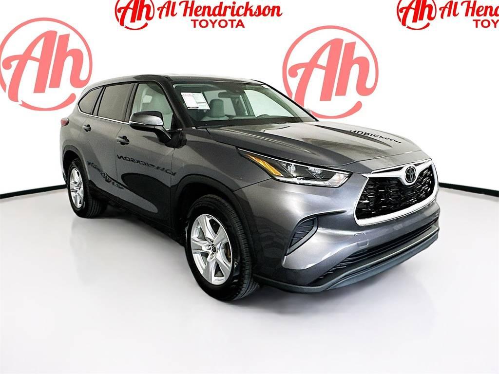 2021 Toyota Highlander L in Coconut Creek FL For Sale - Image 1