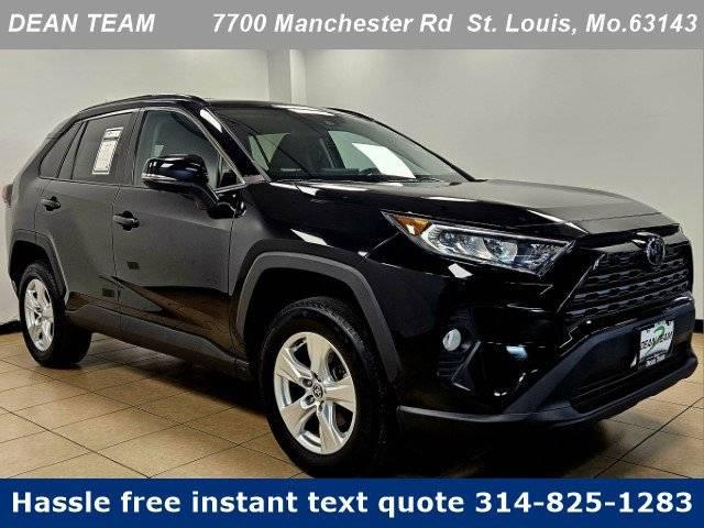 2021 Toyota RAV4 XLE in St. Louis MO For Sale - Image 1