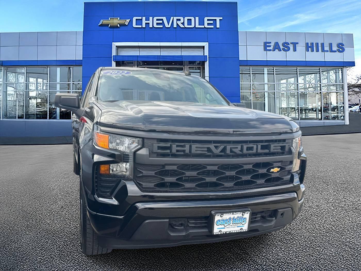 2022 Chevrolet Silverado 1500 Custom in Freeport NY For Sale - Image 1