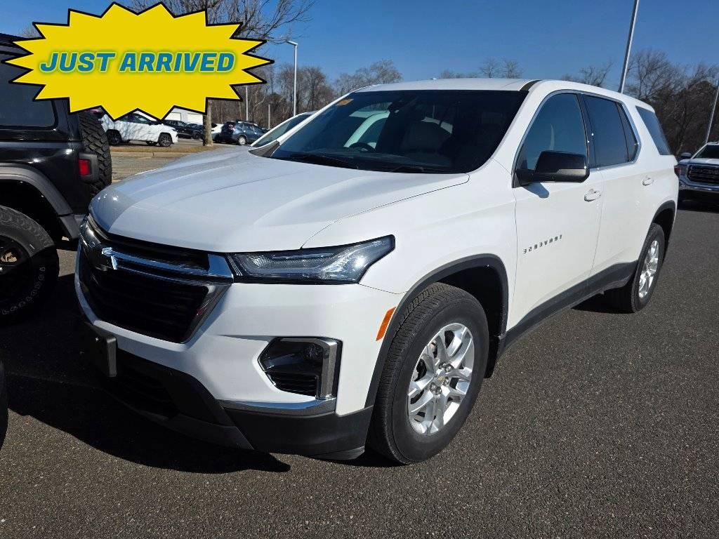 2022 Chevrolet Traverse LS in Lakewood NJ For Sale - Image 1