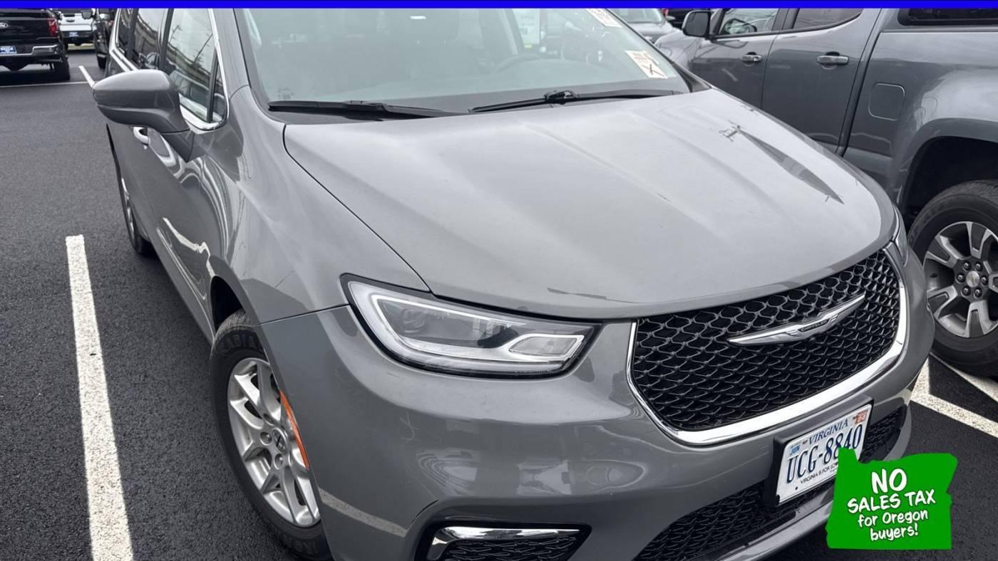 2022 Chrysler Pacifica Touring L in Washougal WA For Sale - Image 1