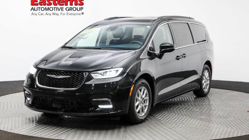 2022 Chrysler Pacifica Touring L in Millersville MD For Sale - Image 1