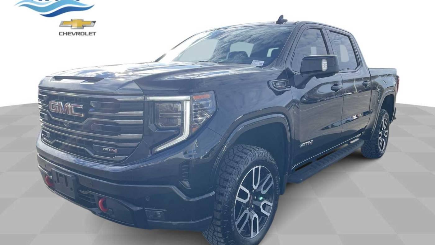 2022 GMC Sierra 1500 AT4 in Milwaukee WI For Sale - Image 1