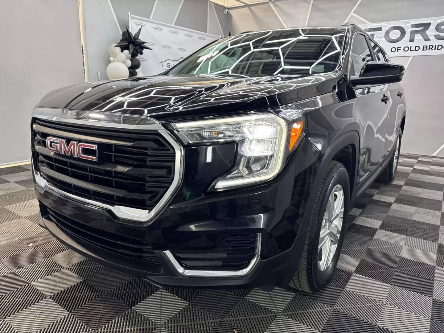 2022 GMC Terrain SLE in Old Bridge NJ For Sale - Image 1