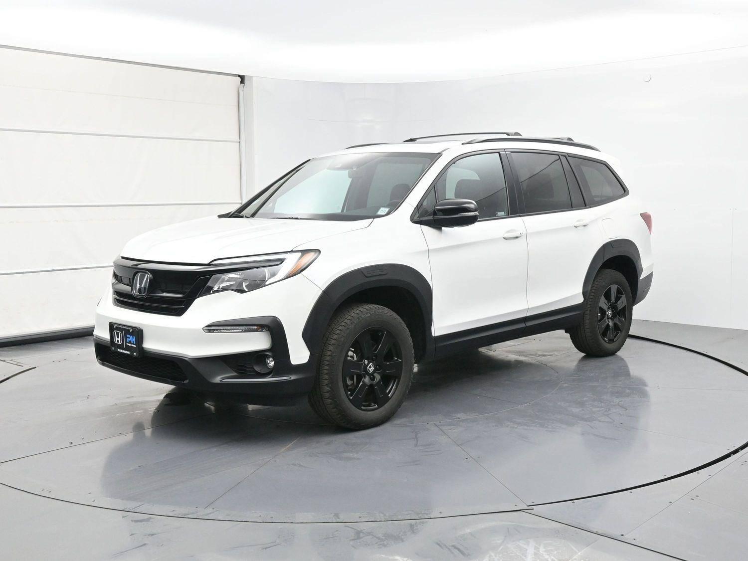 2022 Honda Pilot TrailSport in Woodside NY For Sale - Image 1