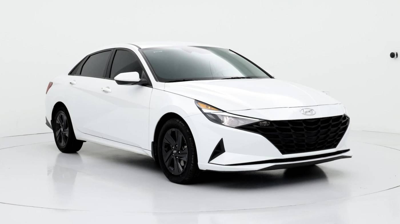 2022 Hyundai Elantra SEL For Sale - Image 1