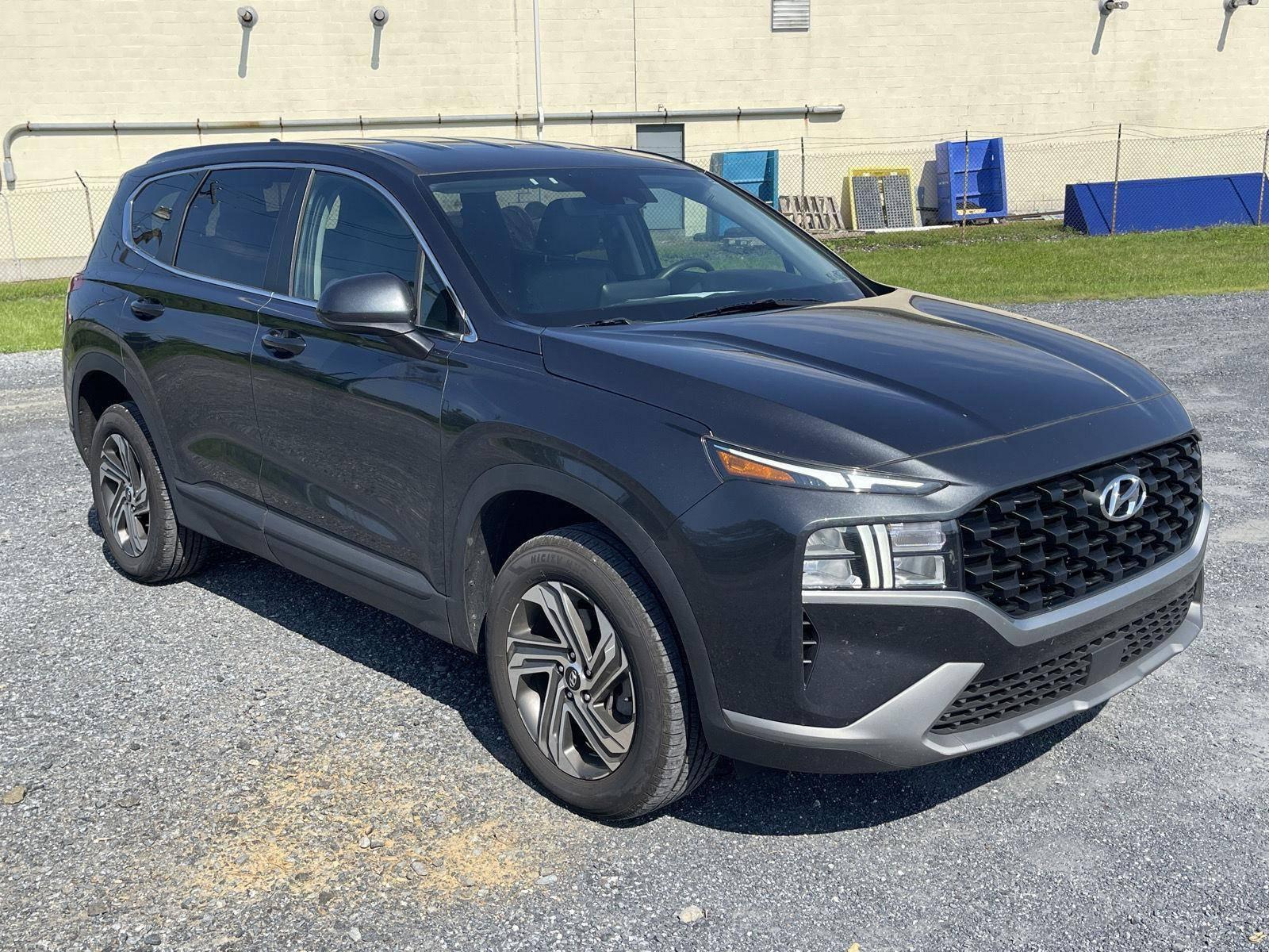 2022 Hyundai Santa Fe SE in Emmaus PA For Sale - Image 1