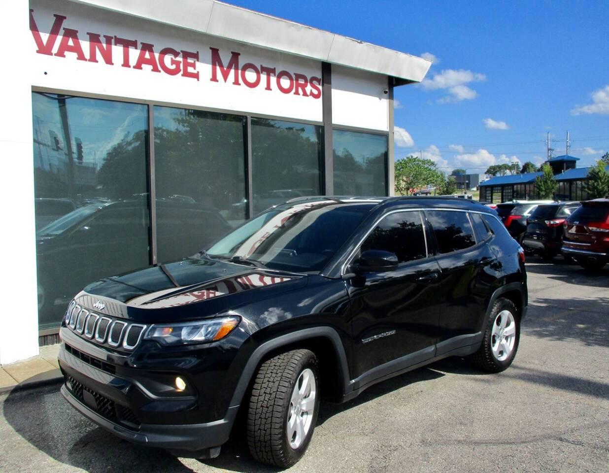 2022 Jeep Compass Latitude in Raytown MO For Sale - Image 1