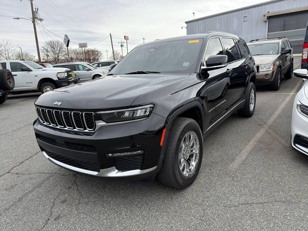 2022 Jeep Grand Cherokee Limited in Burlington NC For Sale - Image 1