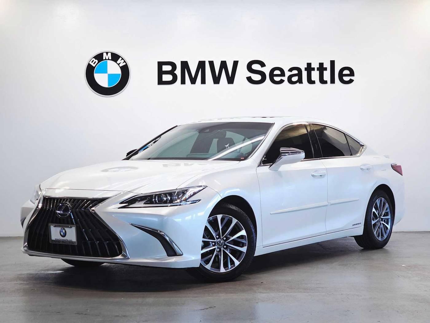 2022 Lexus ES ES 300h in Seattle WA For Sale - Image 1