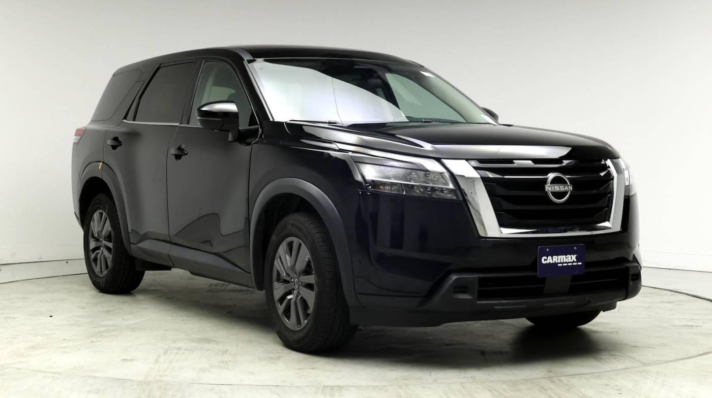 2022 Nissan Pathfinder S in Inglewood CA For Sale - Image 1