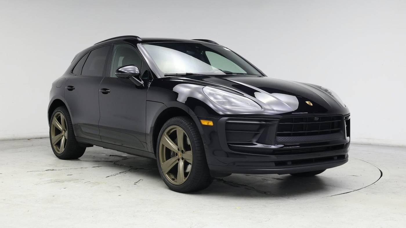 2022 Porsche Macan Macan in Birmingham AL For Sale - Image 1