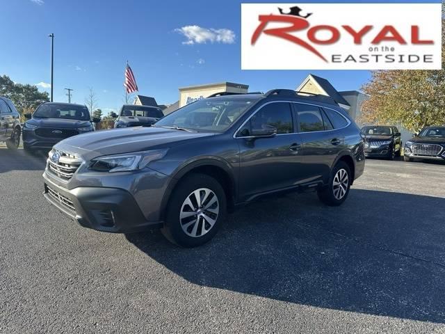 2022 Subaru Outback 2.5i Premium in BLOOMINGTON IN For Sale - Image 1