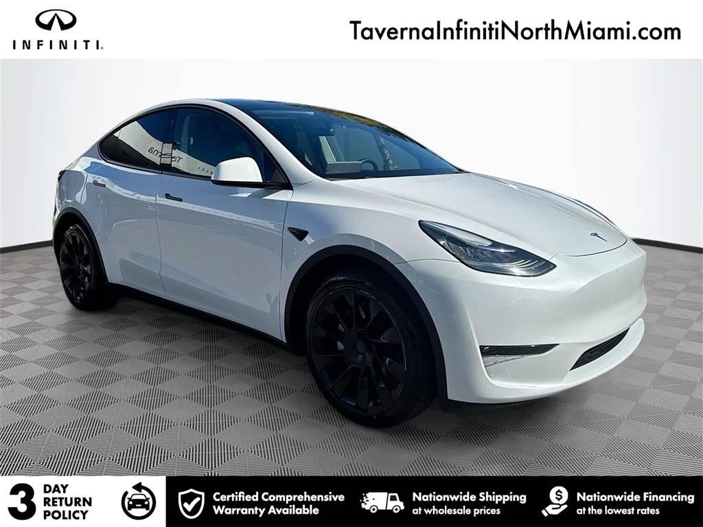 2022 Tesla Model Y Long Range in West Park FL For Sale - Image 1