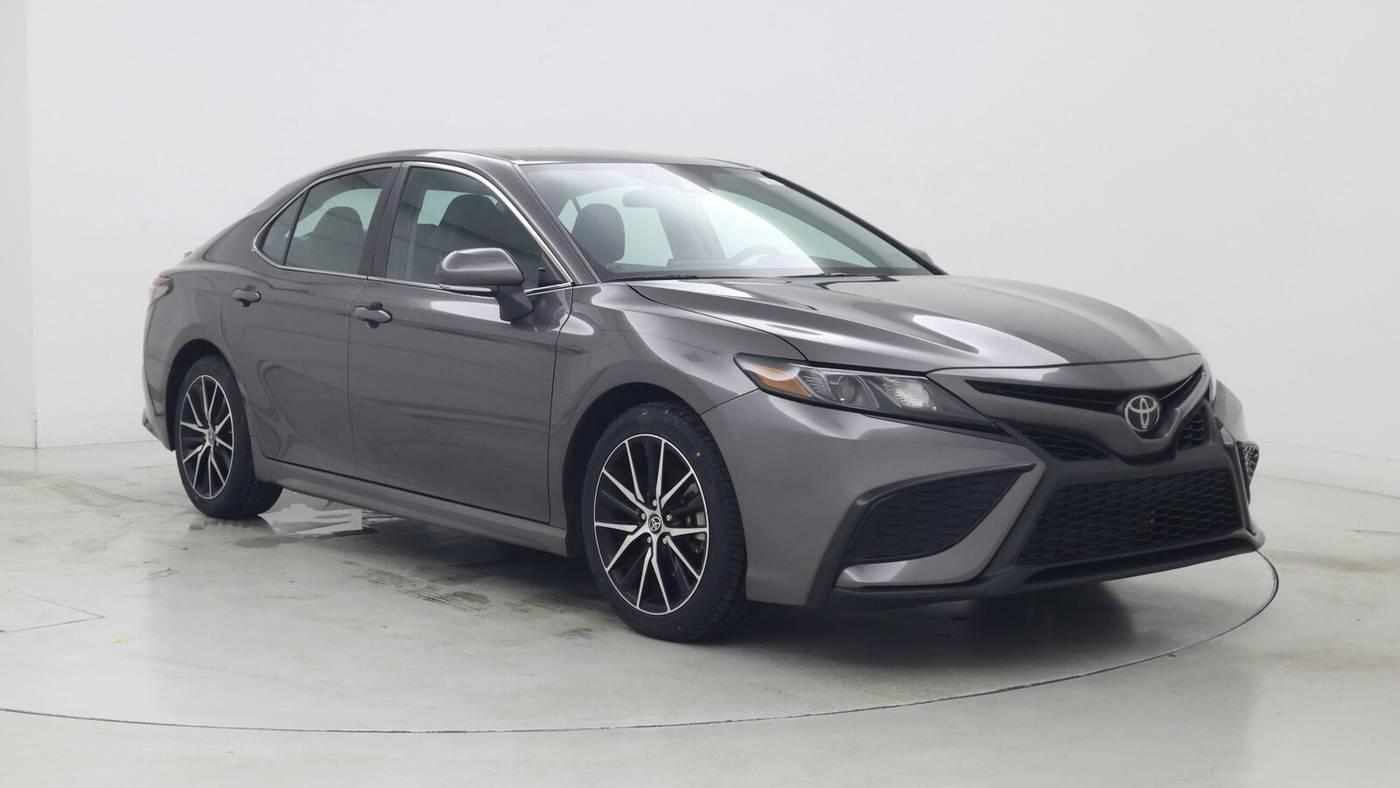 2022 Toyota Camry SE in Birmingham AL For Sale - Image 1