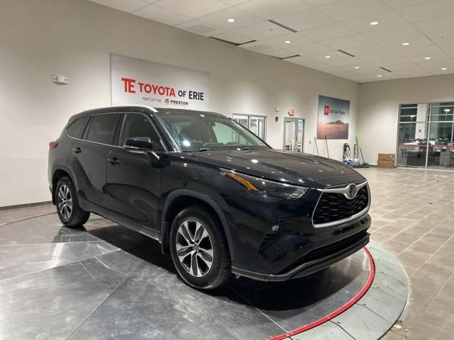 2022 Toyota Highlander XLE in Erie PA For Sale - Image 1