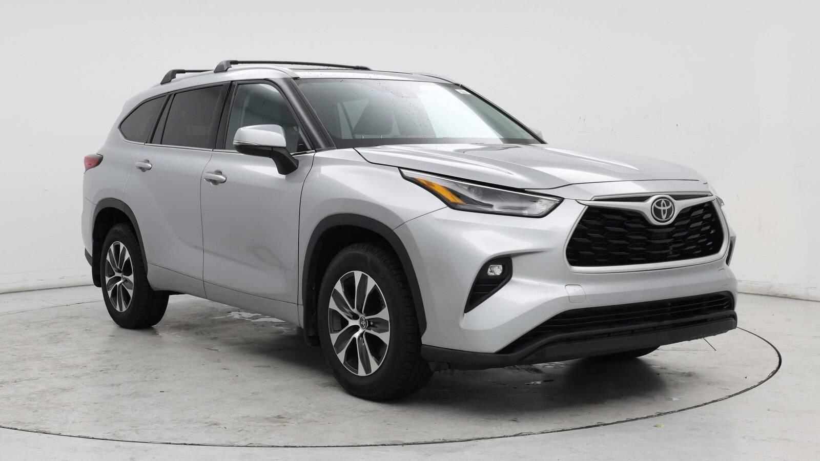 2022 Toyota Highlander XLE in Birmingham AL For Sale - Image 1