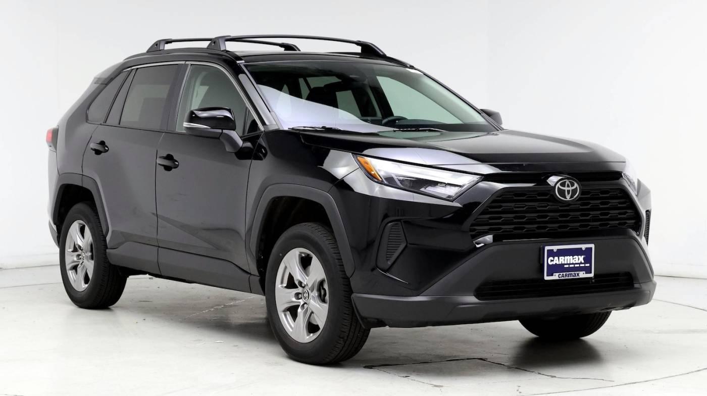 2022 Toyota RAV4 XLE in Inglewood CA For Sale - Image 1