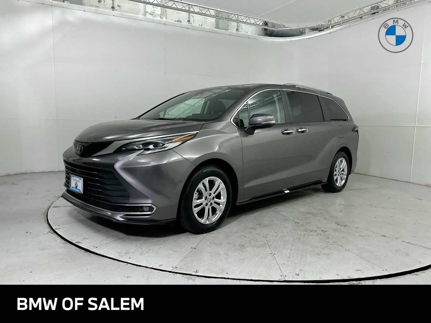 2022 Toyota Sienna Platinum in Salem OR For Sale - Image 1