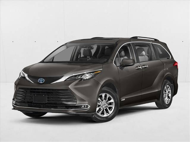 2022 Toyota Sienna XLE in Centennial CO For Sale - Image 1