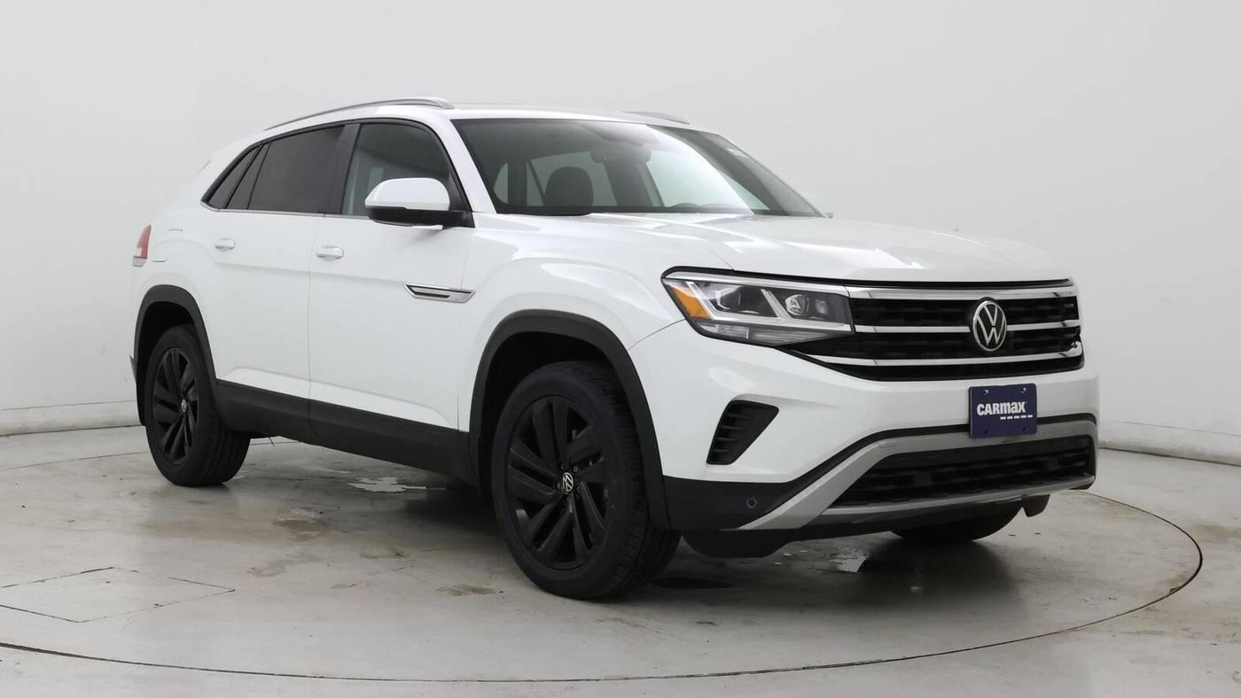 2022 Volkswagen Atlas Cross Sport SE with Technology in Birmingham AL For Sale - Image 1