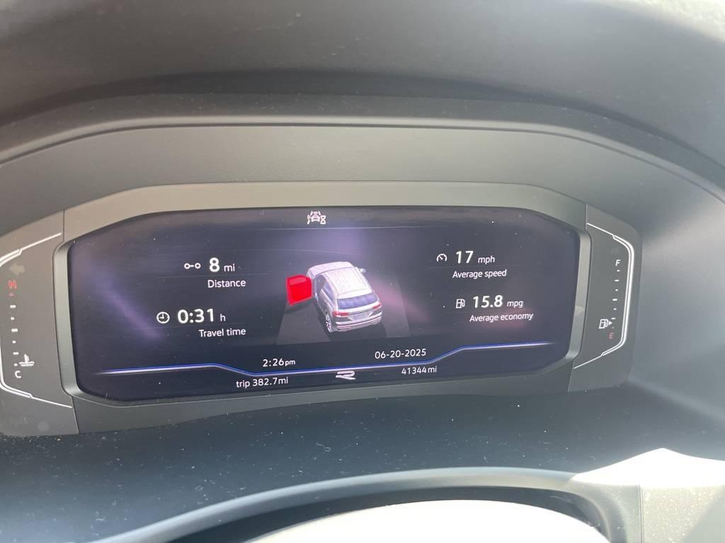 2022 Volkswagen Atlas Cross Sport SEL R-Line in North Charleston SC For Sale - Image 1