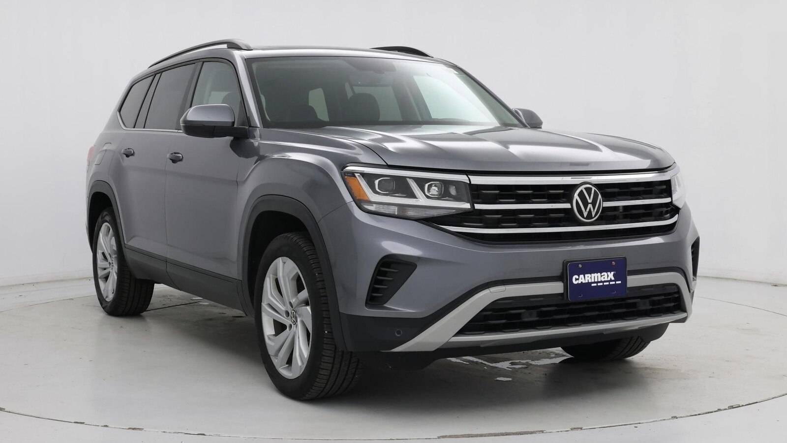 2022 Volkswagen Atlas SE with Technology in Birmingham AL For Sale - Image 1