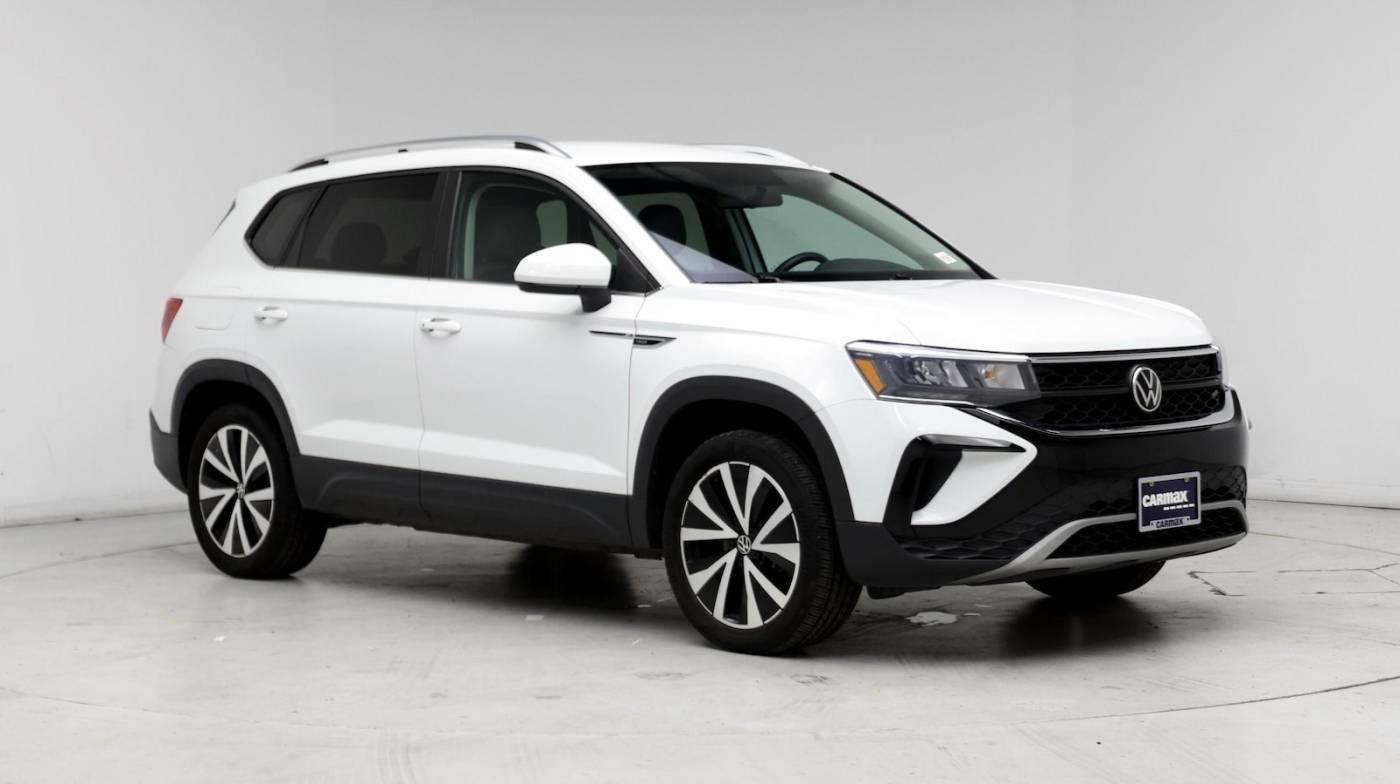 2022 Volkswagen Taos SE in Inglewood CA For Sale - Image 1