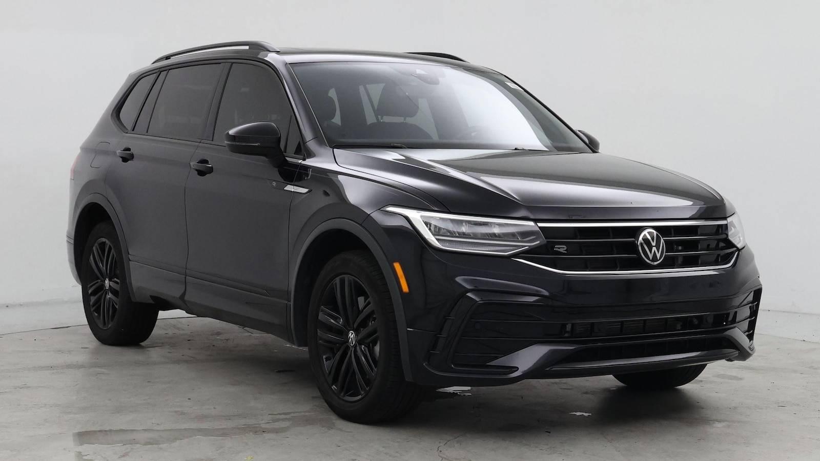 2022 Volkswagen Tiguan SE R-Line Black in Birmingham AL For Sale - Image 1