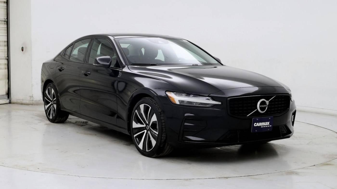 2022 Volvo S60 Momentum in Inglewood CA For Sale - Image 1