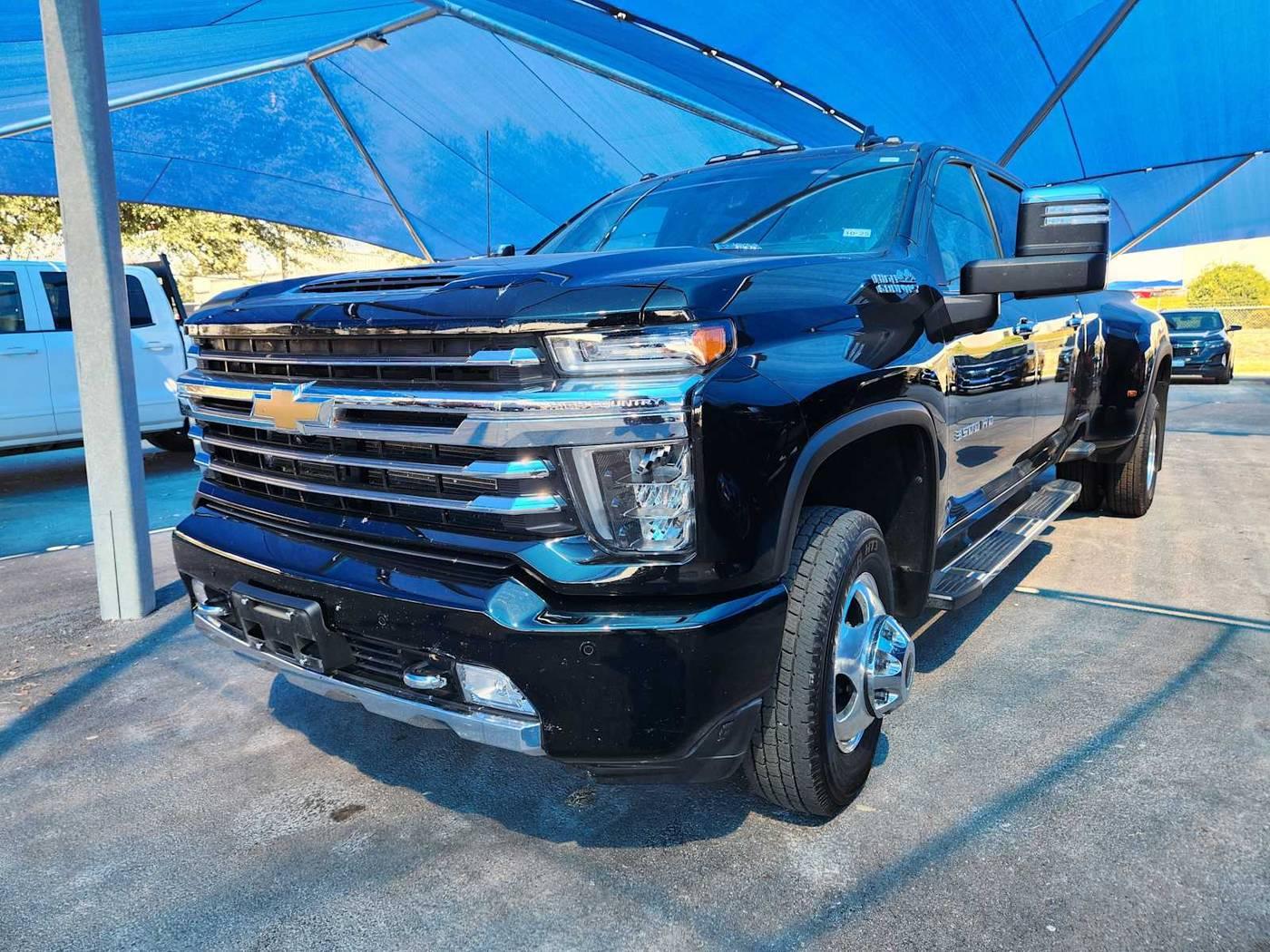 2023 Chevrolet Silverado 3500HD High Country in Decatur TX For Sale - Image 1