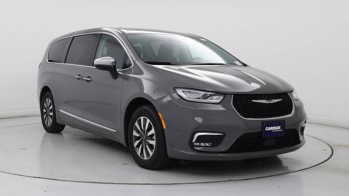 2023 Chrysler Pacifica Hybrid Limited in Birmingham AL For Sale - Image 1