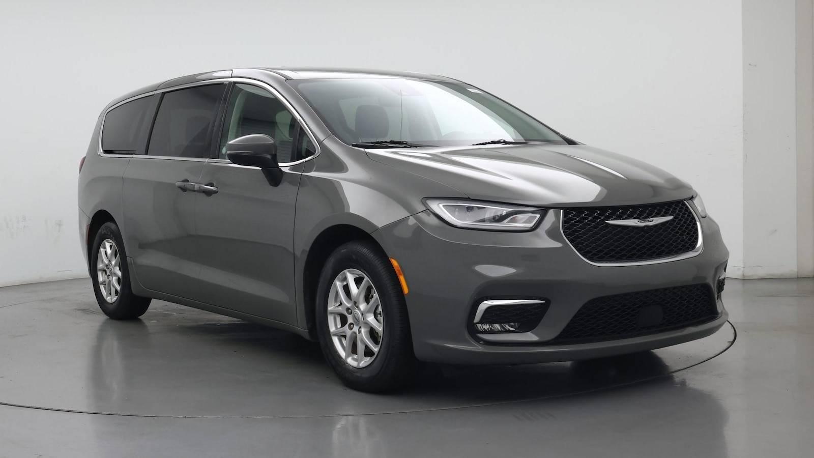 2023 Chrysler Pacifica Touring L in Birmingham AL For Sale - Image 1