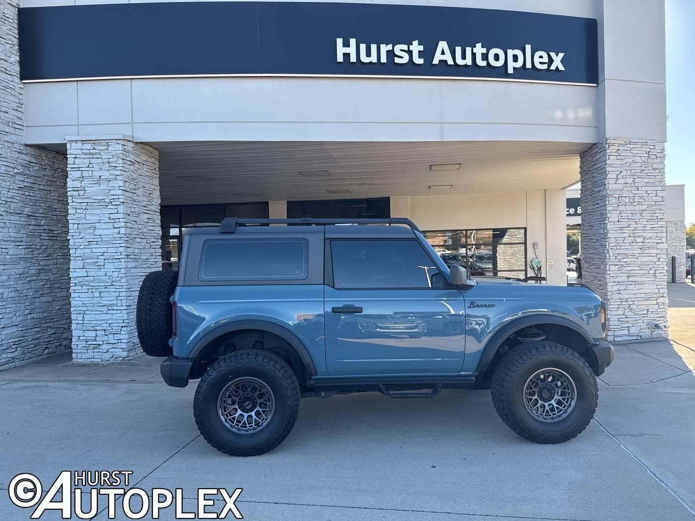 2023 Ford Bronco Base in Hurst TX For Sale - Image 1