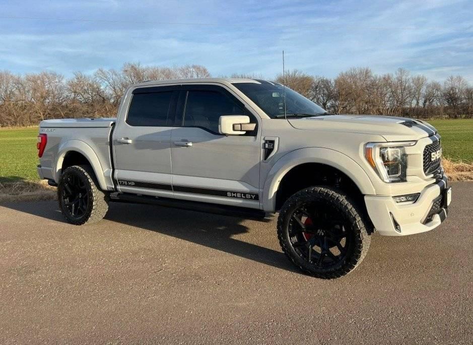 2023 Ford F-150 Lariat in Carrollton TX For Sale - Image 1