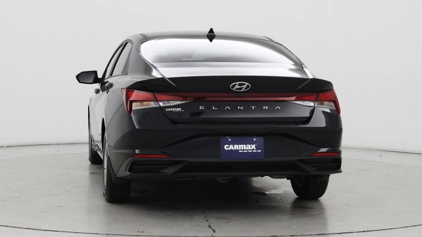 2023 Hyundai Elantra SE in Birmingham AL For Sale - Image 1