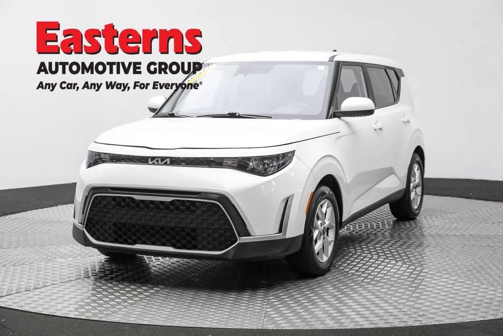 2023 Kia Soul LX in Frederick MD For Sale - Image 1