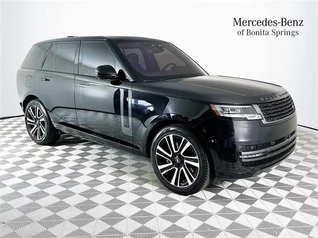 2023 Land Rover Range Rover SE in Cornelius NC For Sale - Image 1