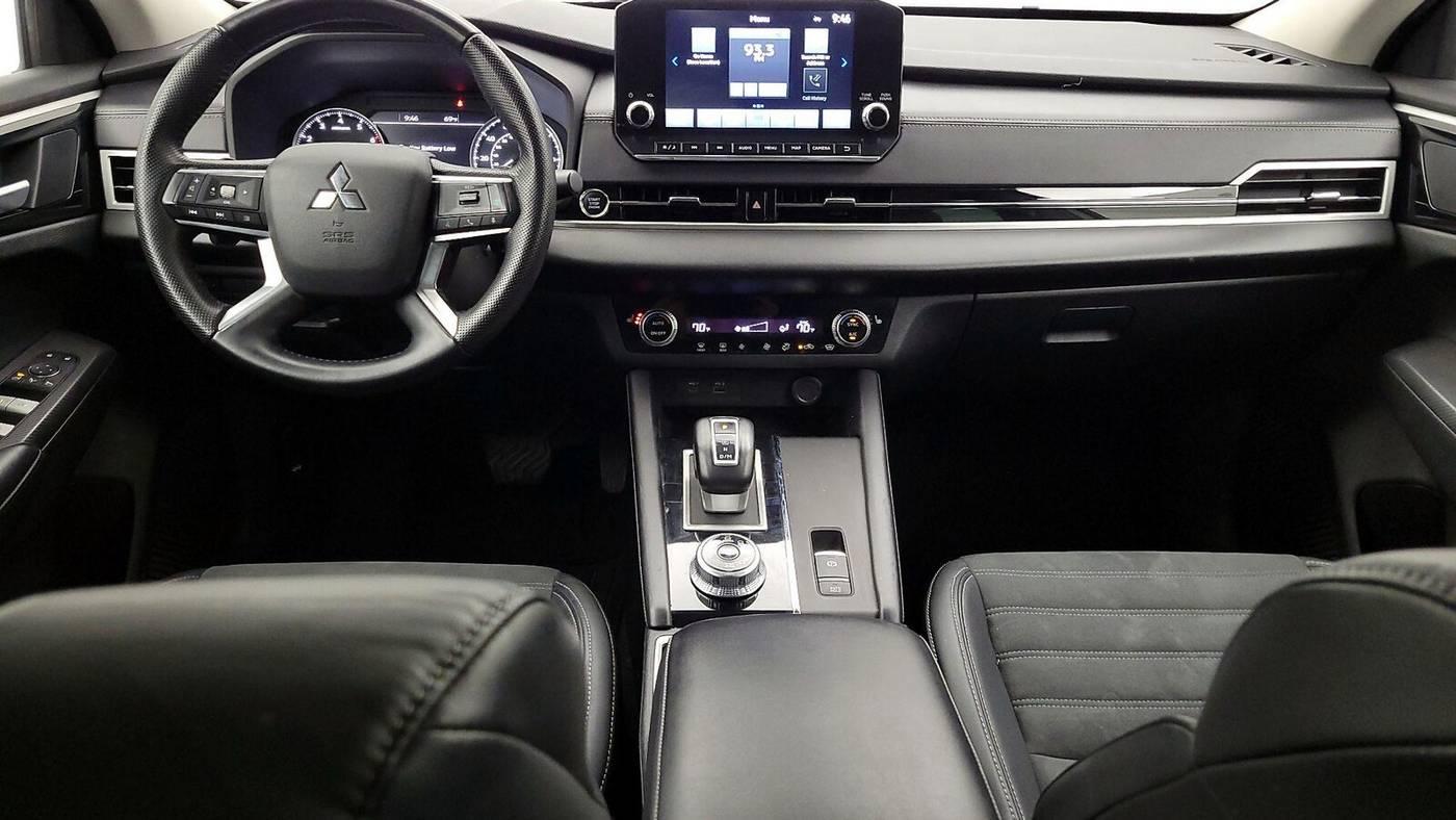 2023 Mitsubishi Outlander SE in Birmingham AL For Sale - Image 1