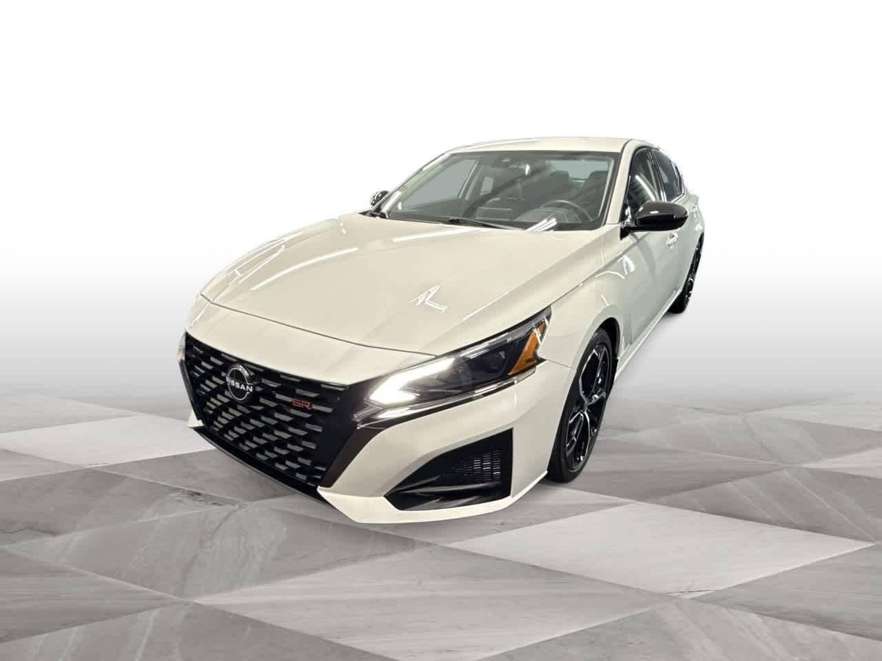 2023 Nissan Altima SR in Miami FL For Sale - Image 1