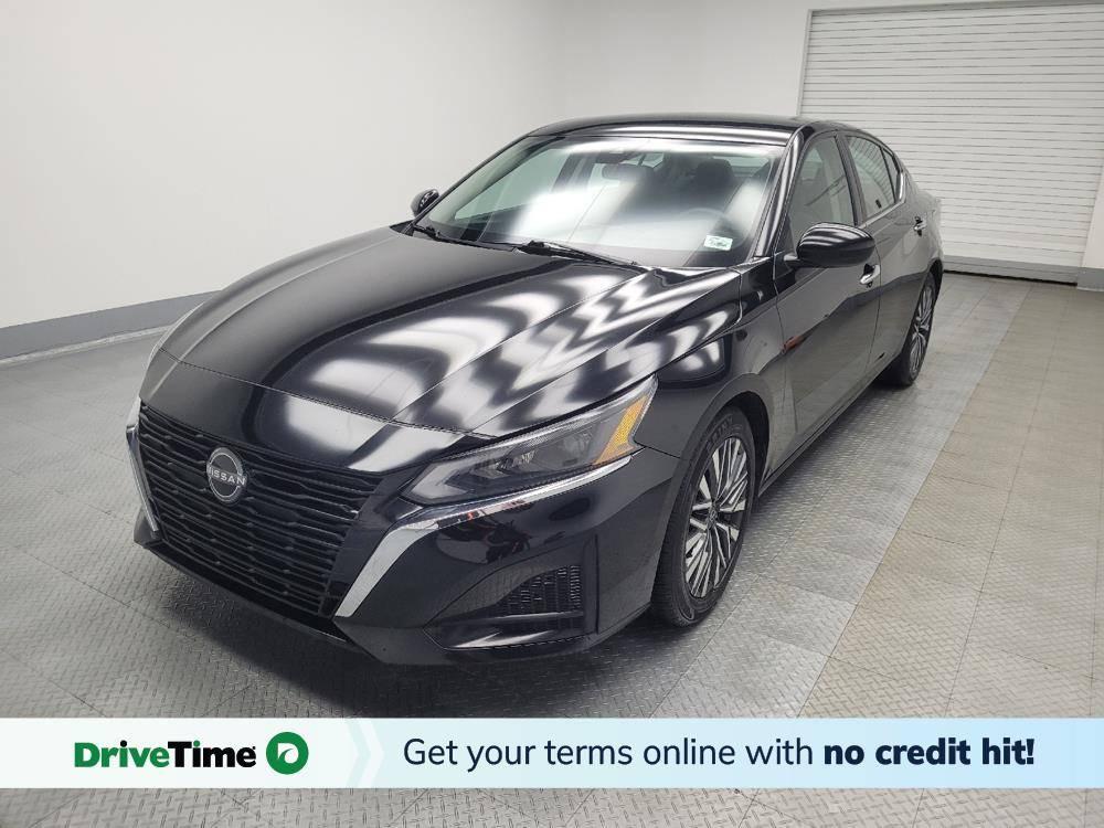 2023 Nissan Altima SV in Indianapolis IN For Sale - Image 1